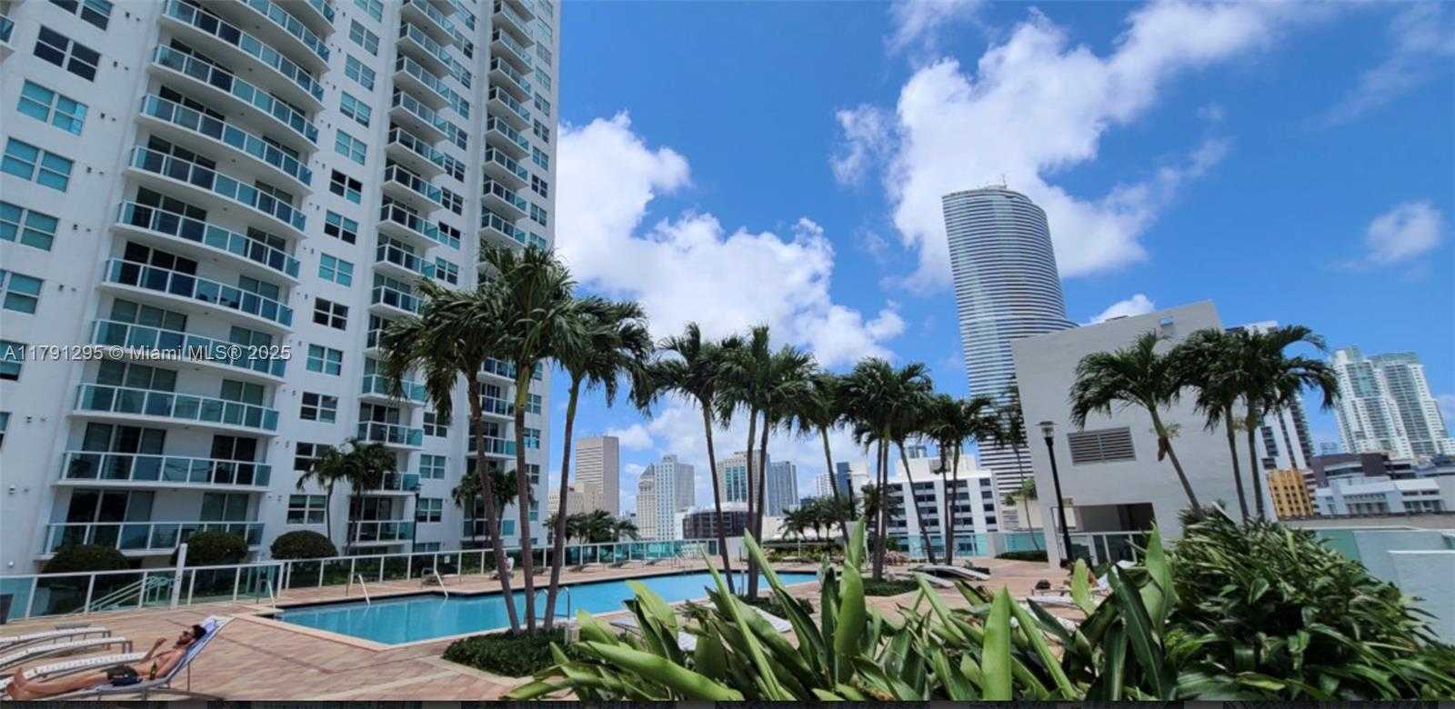 Small Image of 31 SOUTH EAST 5TH ST #1505, Miami Number 11