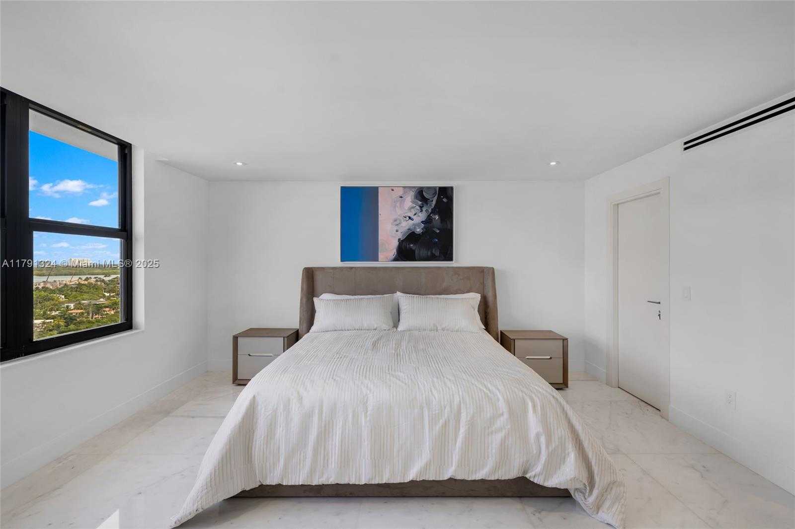 Small Image of 9801 COLLINS AVE #17R, Bal Harbour Number 30