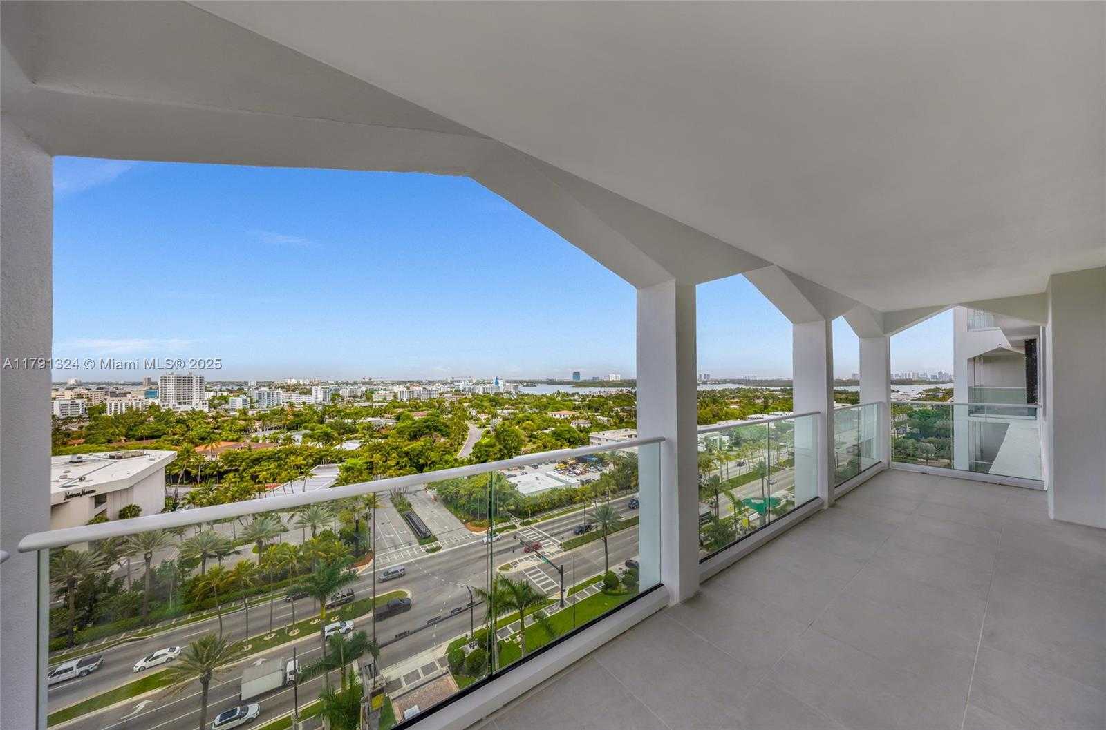 Small Image of 9801 COLLINS AVE #17R, Bal Harbour Number 35