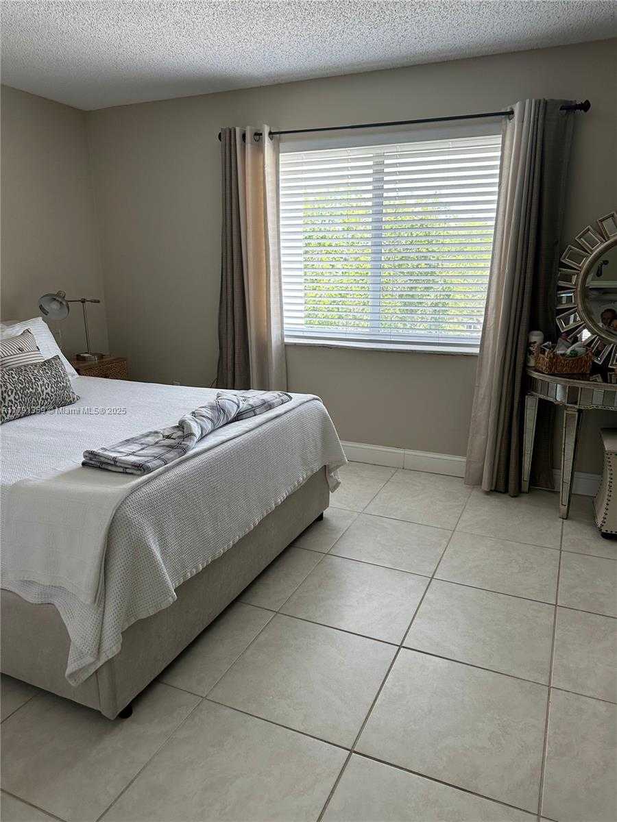 Small Image of 7740 CAMINO REAL #G-409, Miami Number 15