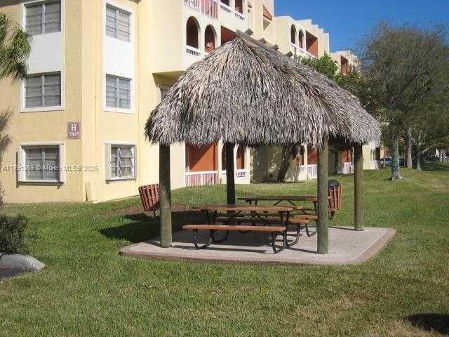 Small Image of 7740 CAMINO REAL #G-409, Miami Number 24