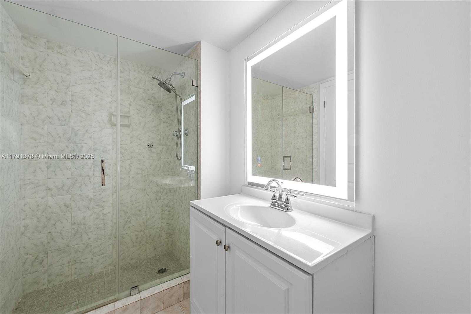 Small Image of 2780 NORTH EAST 183RD ST #2106, Aventura Number 14