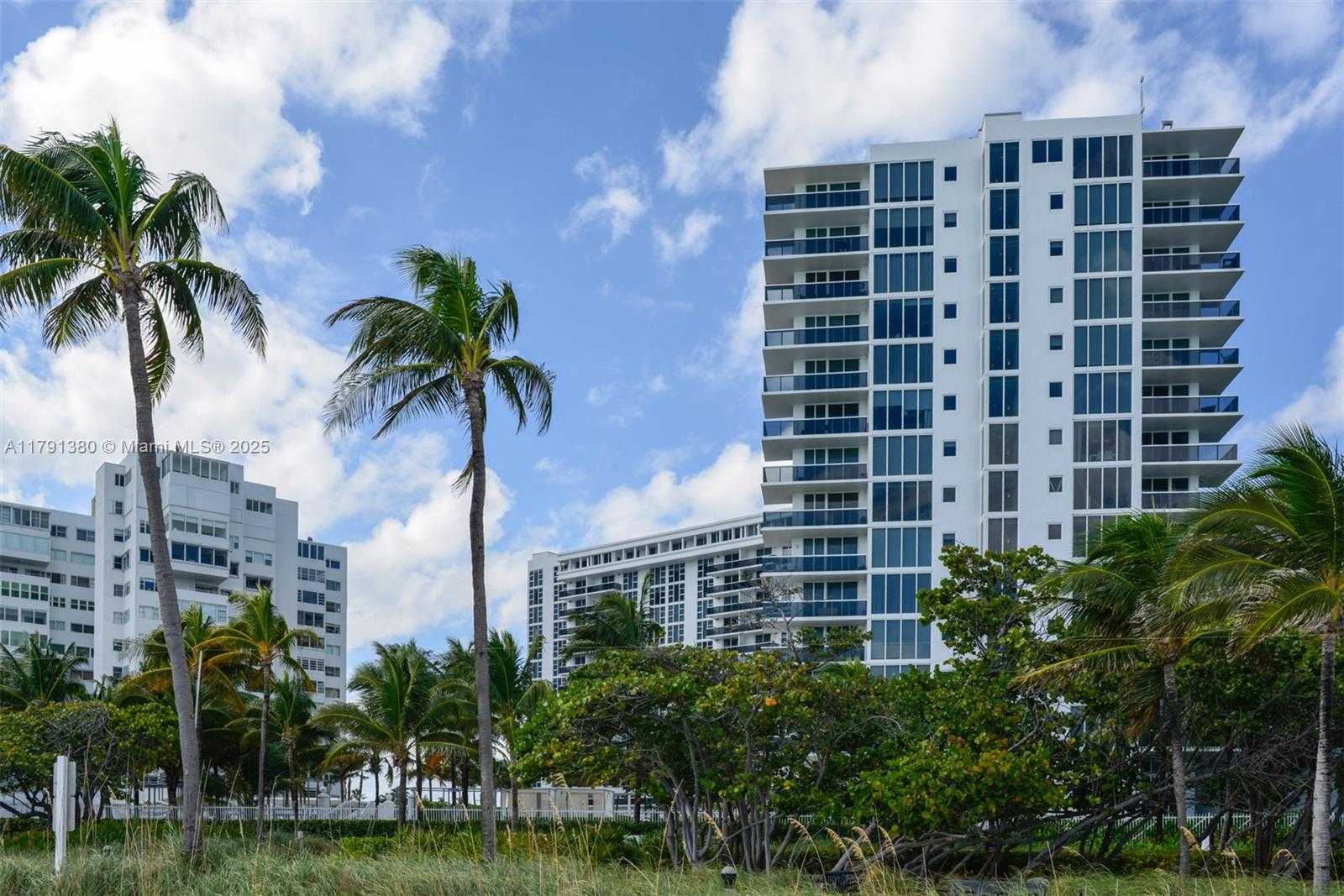 Small Image of 10275 COLLINS AVE #219, Bal Harbour Number 26