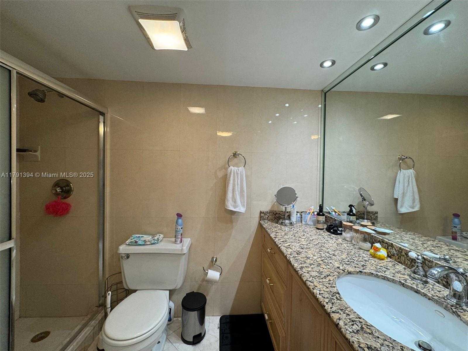 Small Image of 301 174TH ST #1105, Sunny Isles Beach Number 15