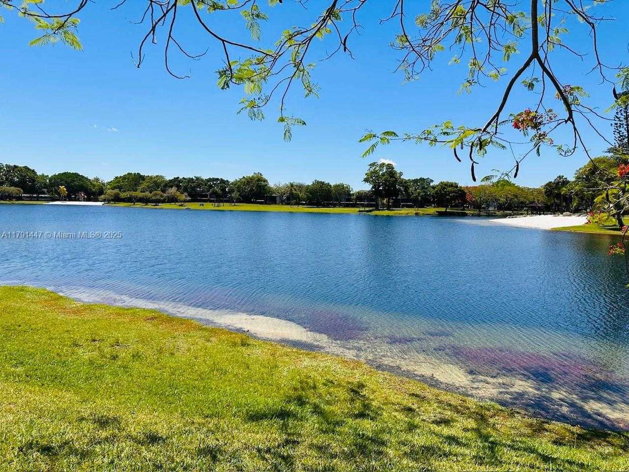 Small Image of 15680 SOUTH WEST 106TH LN #804, Miami Number 23