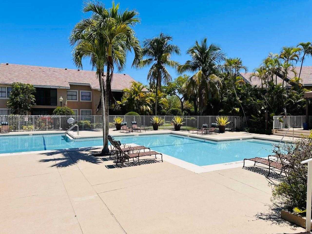 Small Image of 15680 SOUTH WEST 106TH LN #804, Miami Number 4