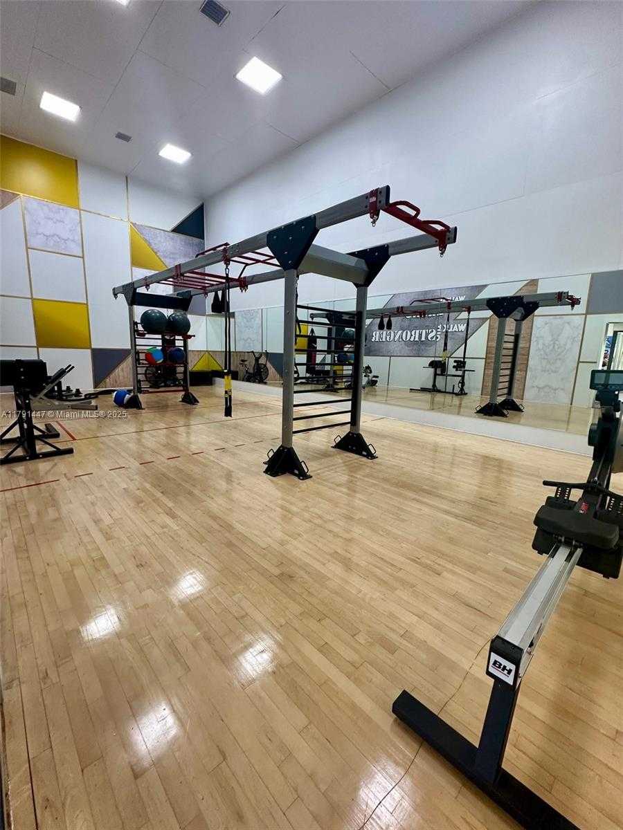Small Image of 15680 SOUTH WEST 106TH LN #804, Miami Number 6