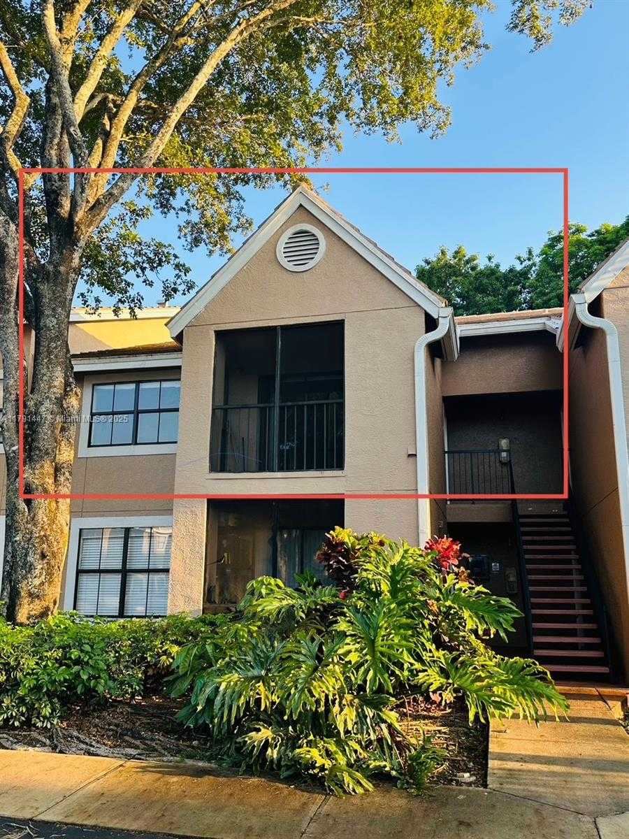 Small Image of 15680 SOUTH WEST 106TH LN #804, Miami Number 9