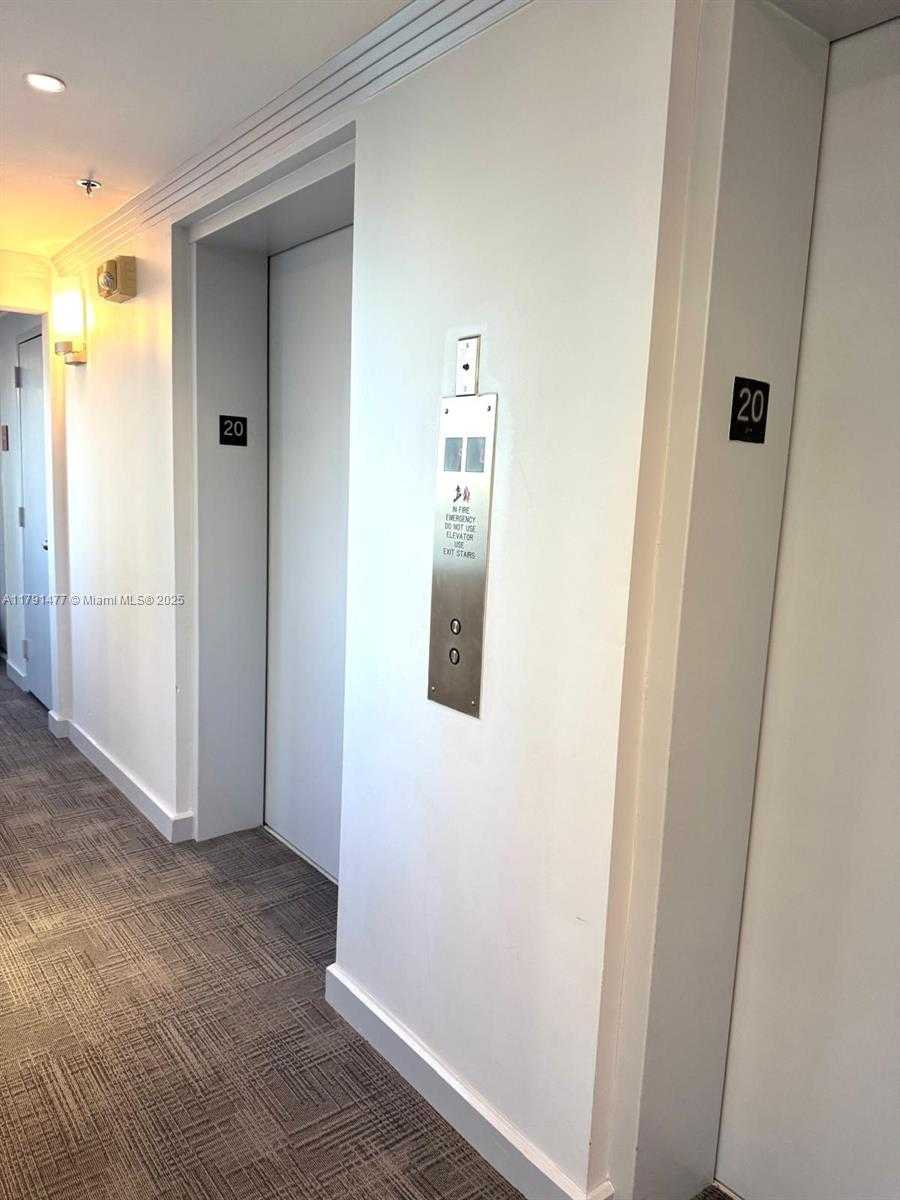 Small Image of 1627 BRICKELL AVE #2005, Miami Number 11