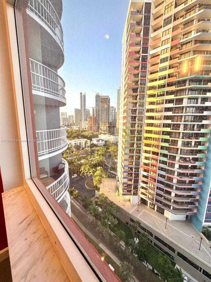 Small Image of 1627 BRICKELL AVE #2005, Miami Number 14