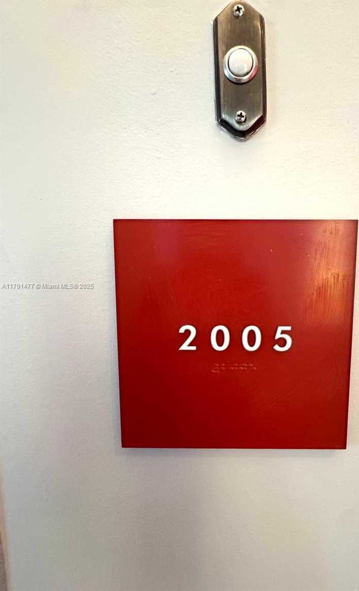 Small Image of 1627 BRICKELL AVE #2005, Miami Number 15
