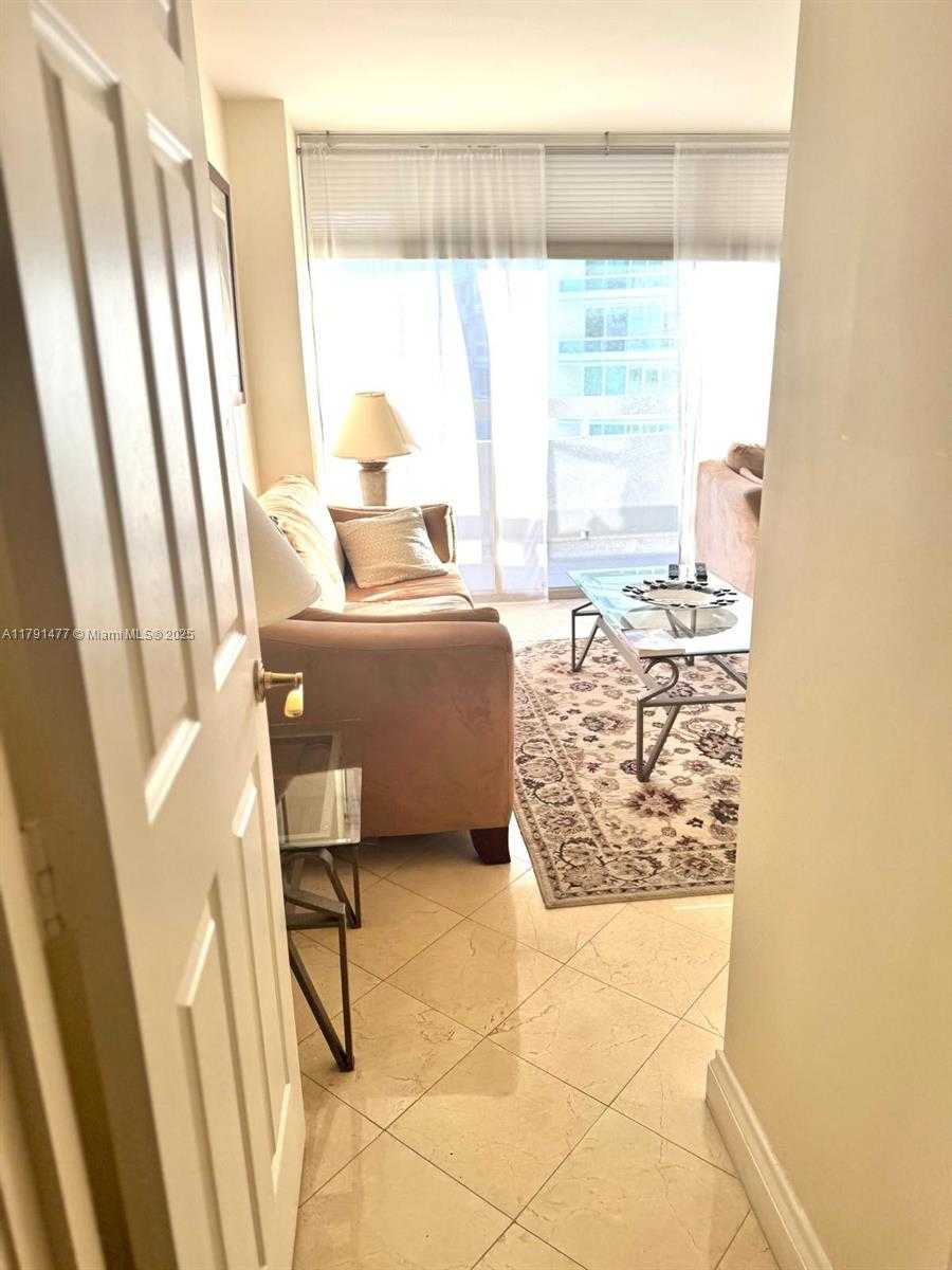 Small Image of 1627 BRICKELL AVE #2005, Miami Number 18