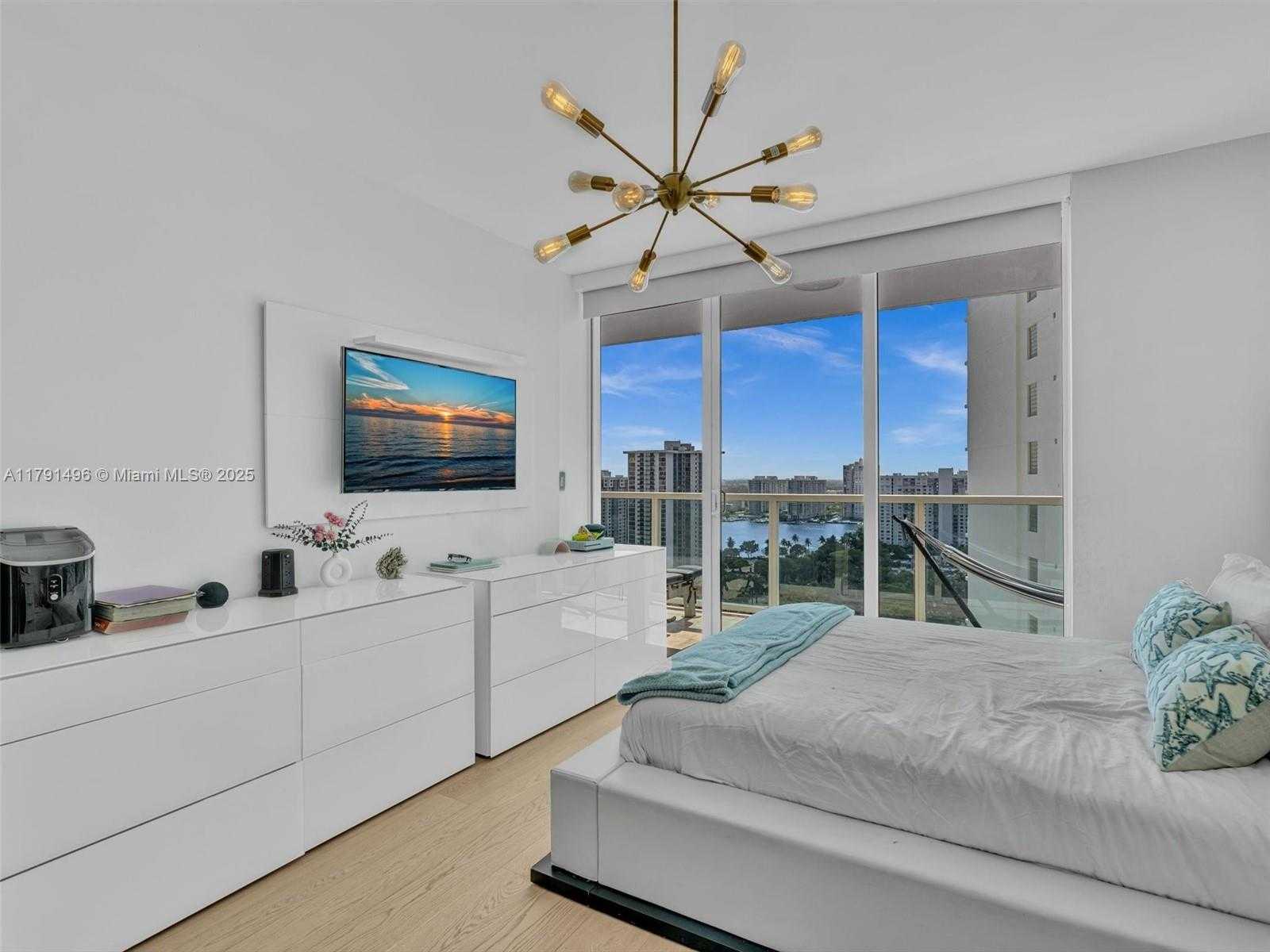 Small Image of 3201 NORTH EAST 183RD ST #2102, Aventura Number 26