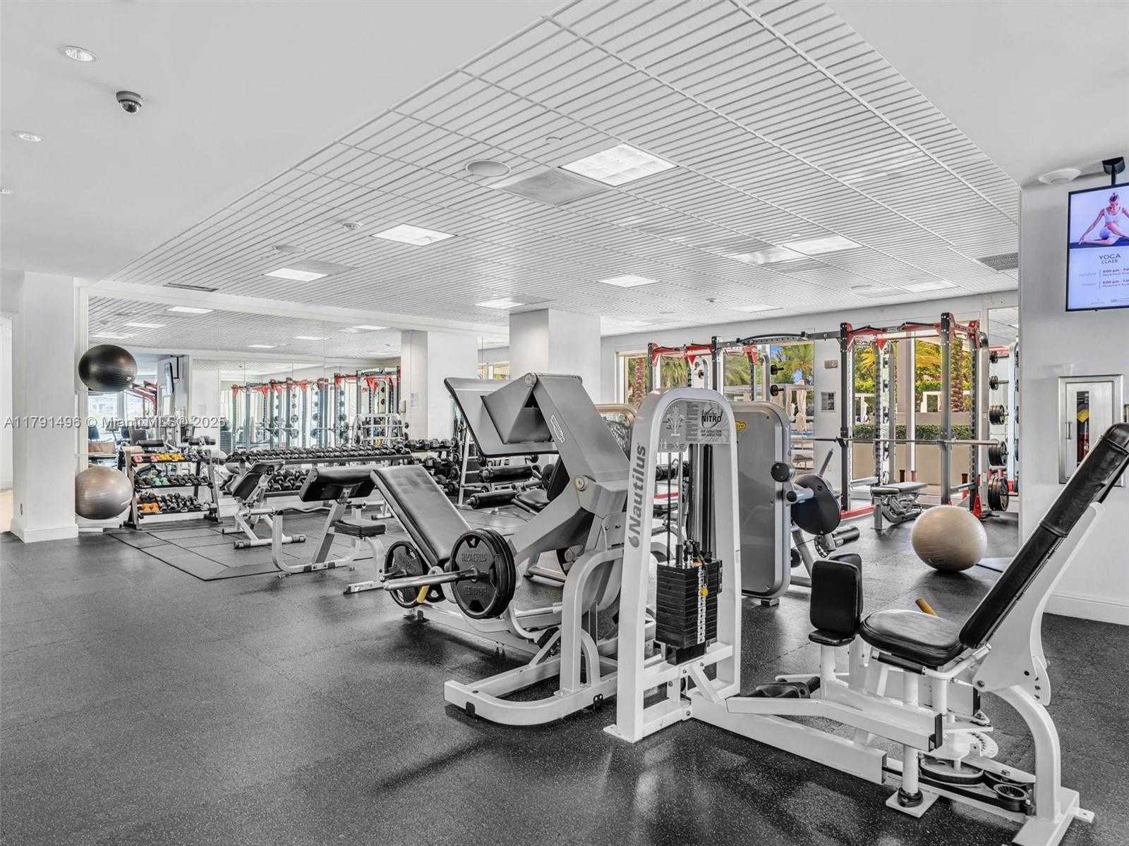 Small Image of 3201 NORTH EAST 183RD ST #2102, Aventura Number 44