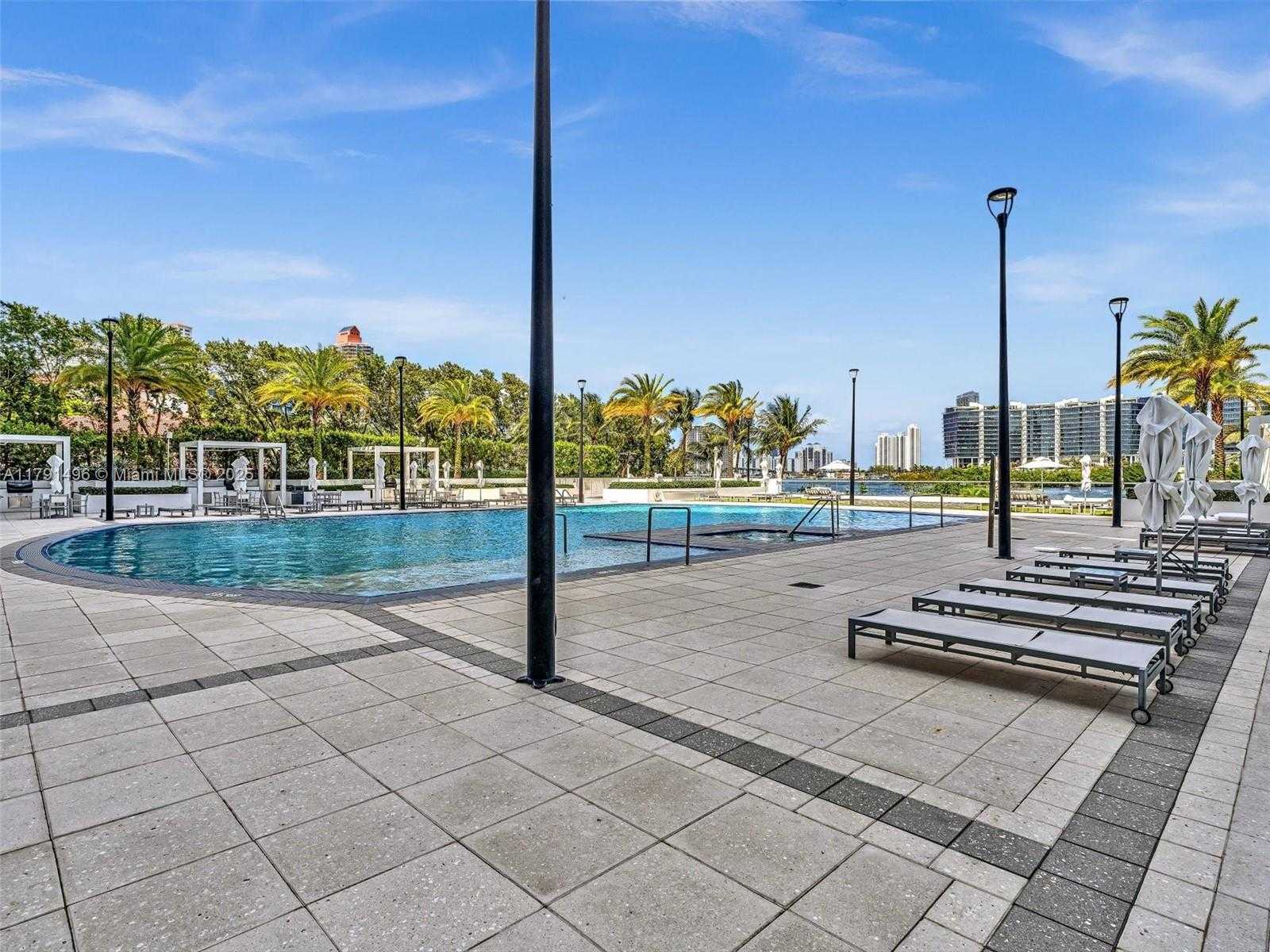Small Image of 3201 NORTH EAST 183RD ST #2102, Aventura Number 49