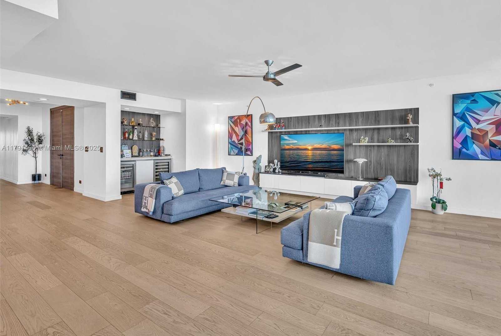 Small Image of 3201 NORTH EAST 183RD ST #2102, Aventura Number 5