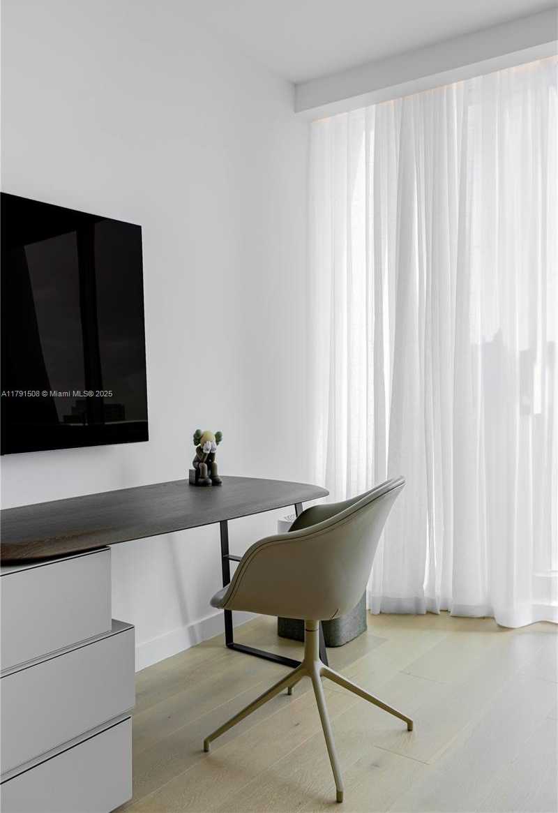 Small Image of 2950 NORTH EAST 188TH ST #507, Aventura Number 12