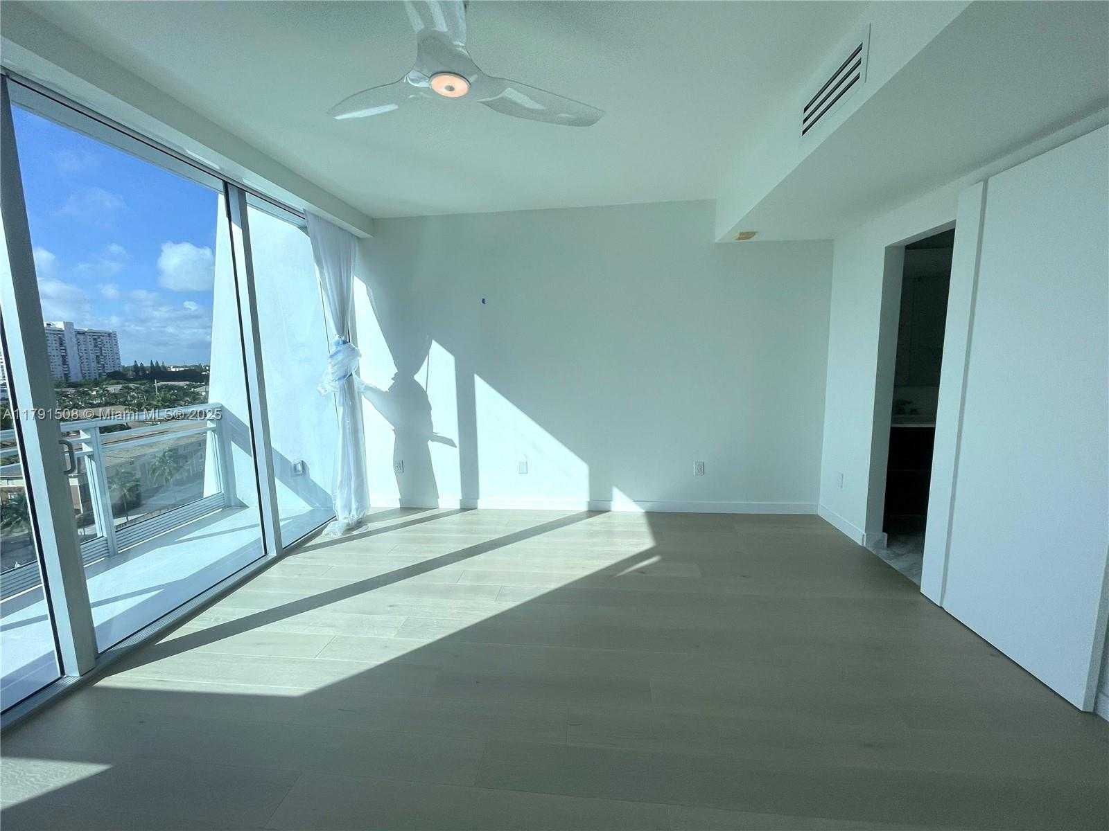 Small Image of 2950 NORTH EAST 188TH ST #507, Aventura Number 13