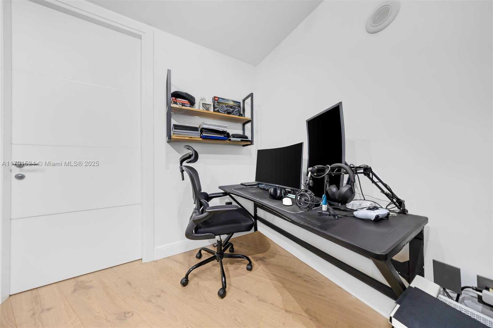 Small Image of 16001 COLLINS AVE #707, Sunny Isles Beach Number 16