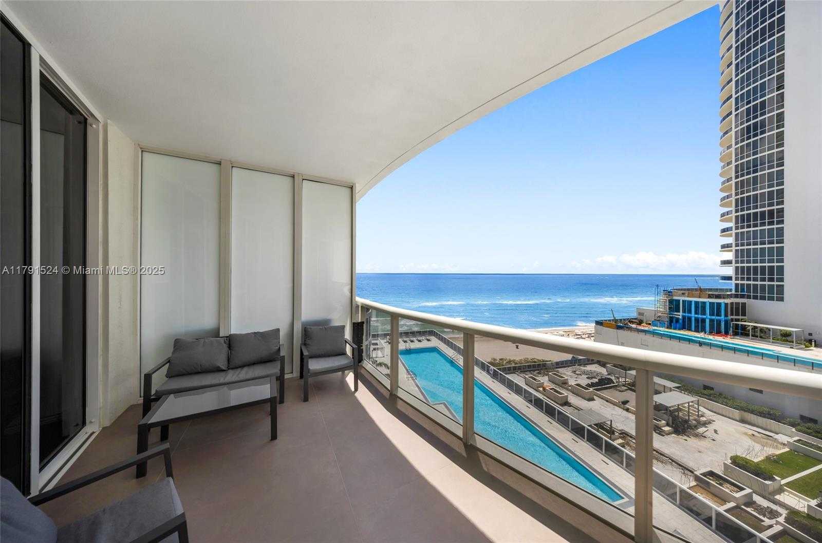 Small Image of 16001 COLLINS AVE #707, Sunny Isles Beach Number 24