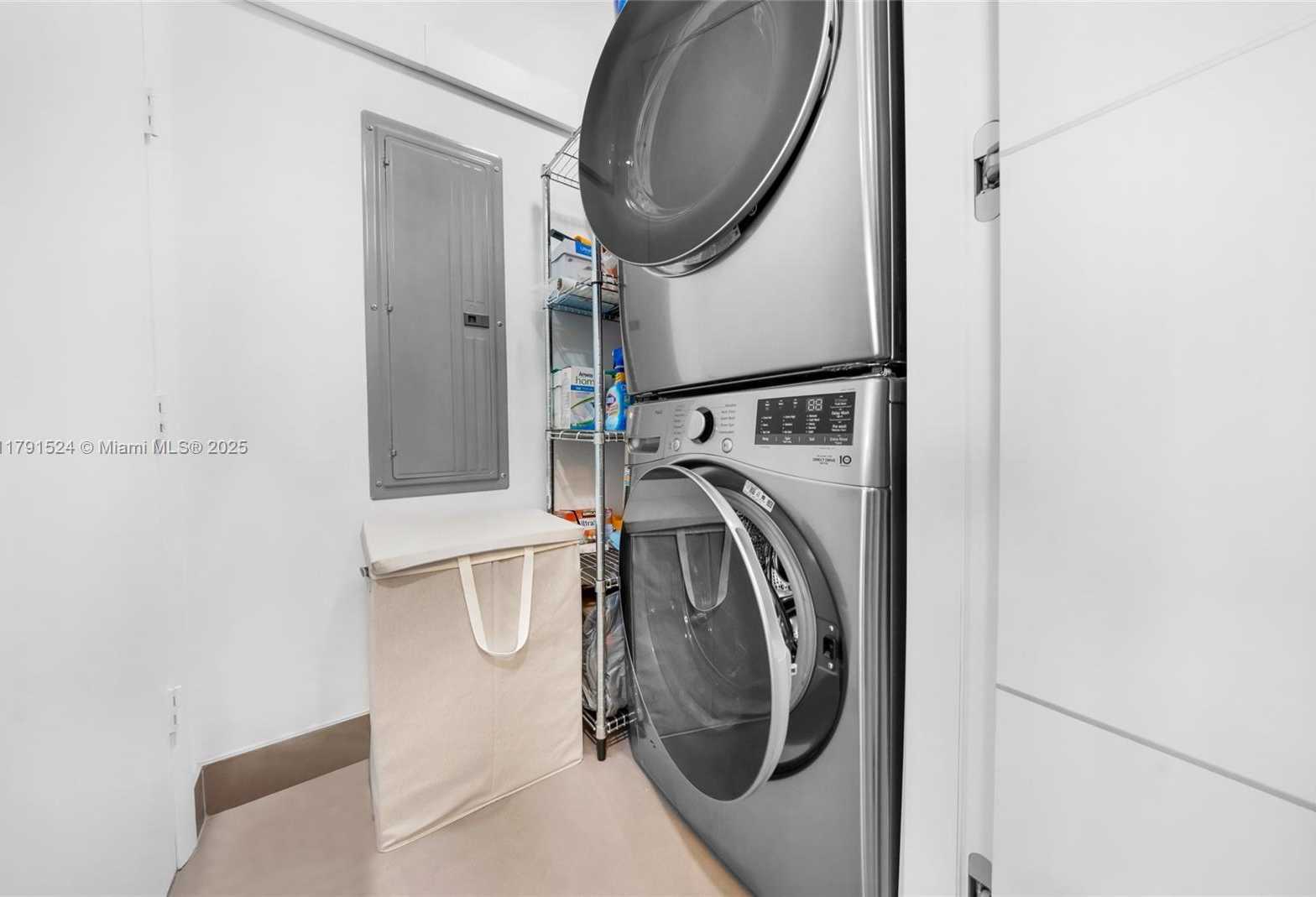 Small Image of 16001 COLLINS AVE #707, Sunny Isles Beach Number 27