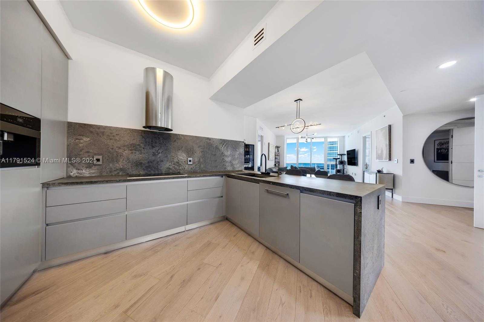 Small Image of 16001 COLLINS AVE #707, Sunny Isles Beach Number 3