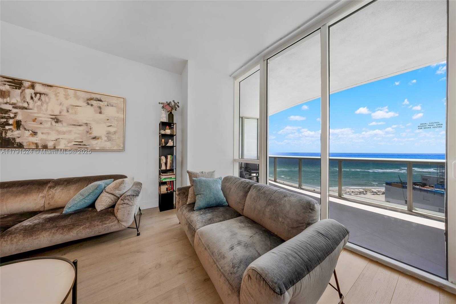 Small Image of 16001 COLLINS AVE #707, Sunny Isles Beach Number 6