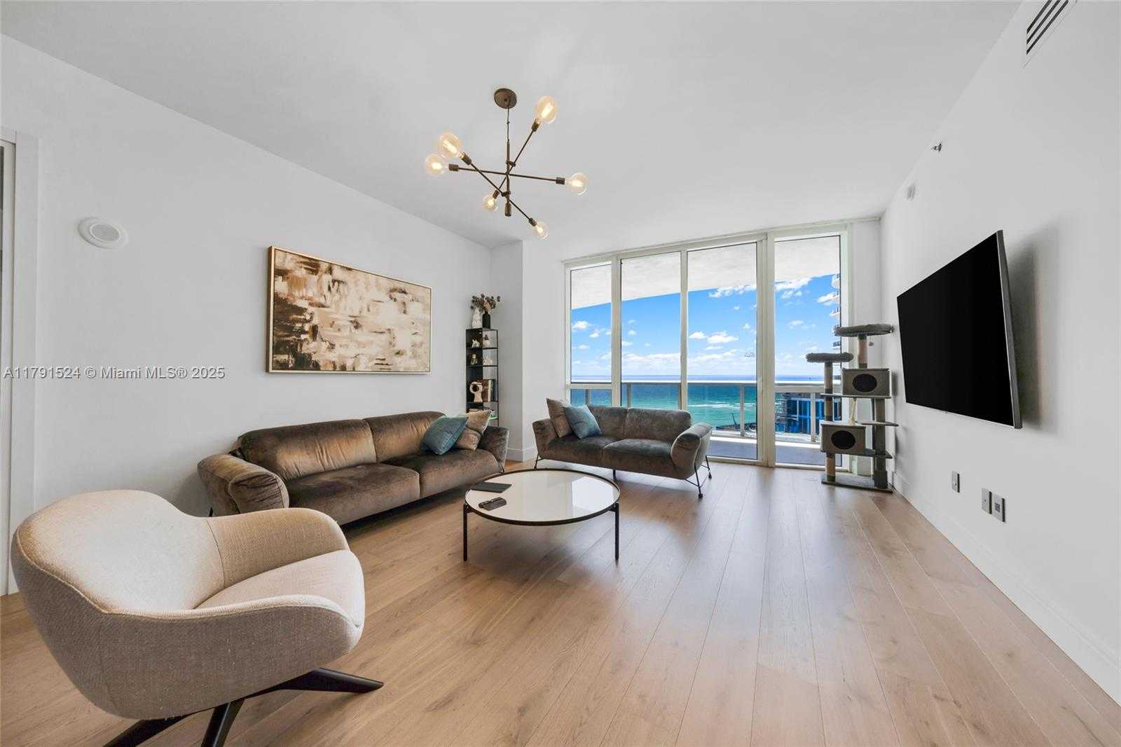 Small Image of 16001 COLLINS AVE #707, Sunny Isles Beach Number 9