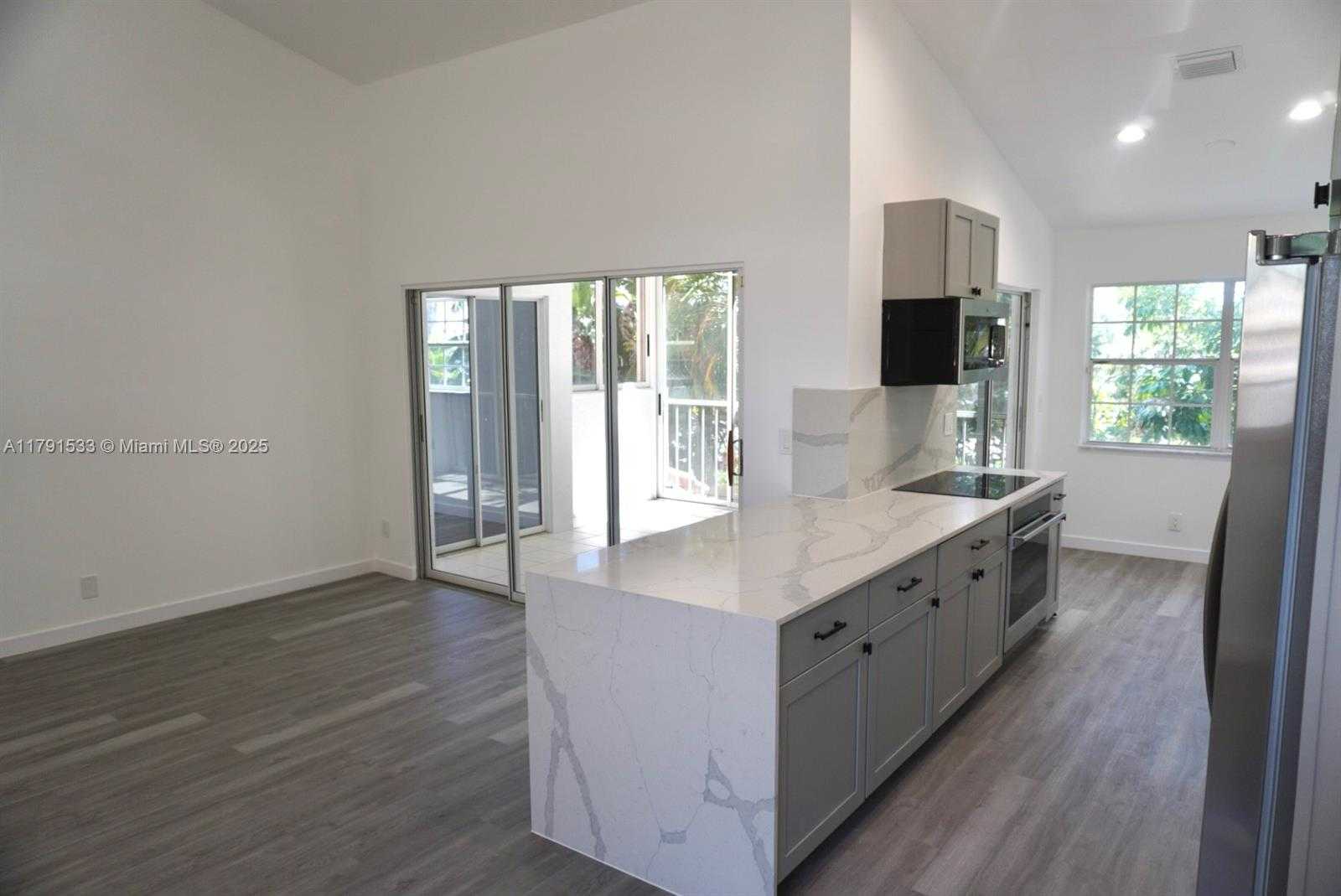 Small Image of 17262 BOCA CLUB BLVD #2402, Boca Raton Number 10