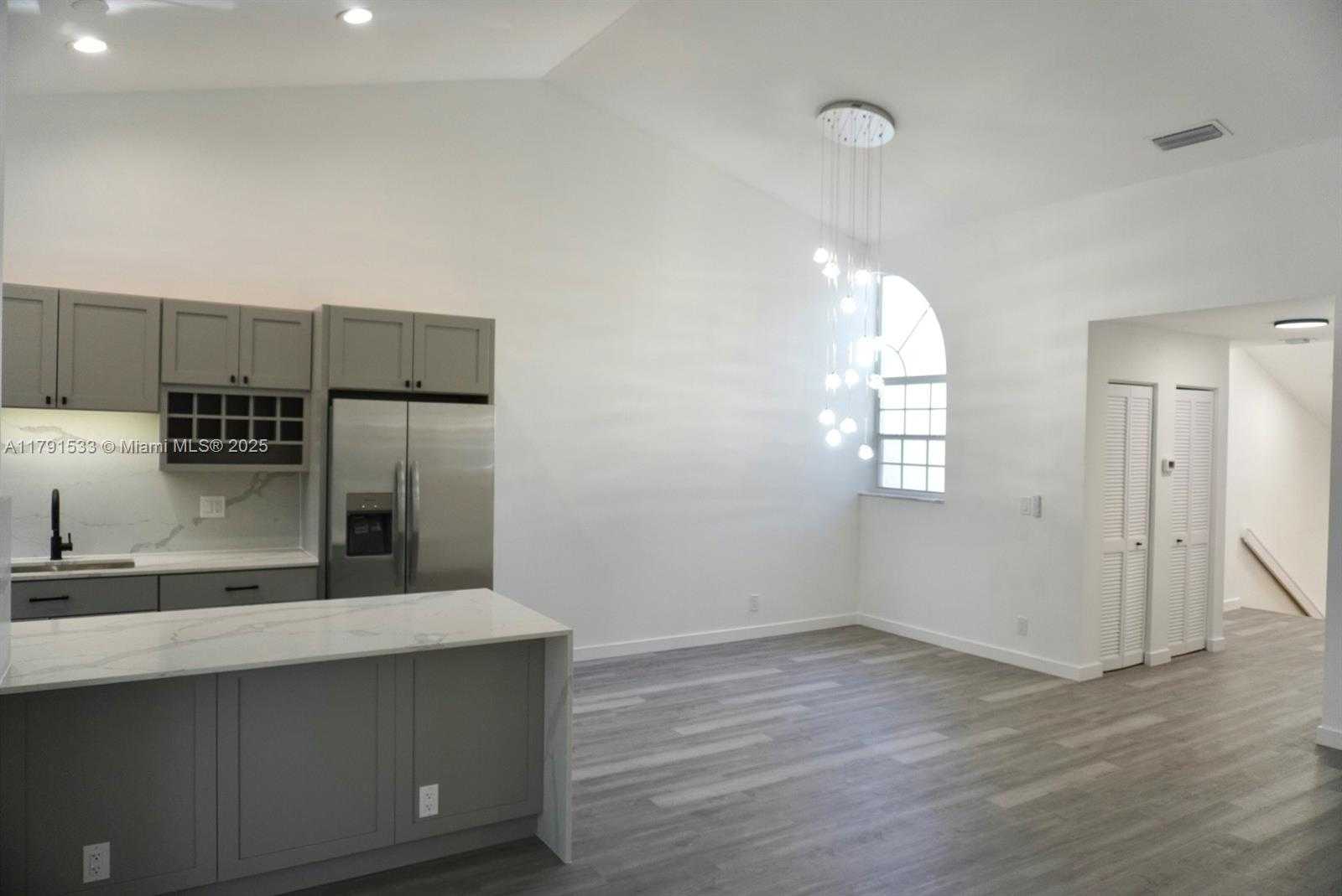 Small Image of 17262 BOCA CLUB BLVD #2402, Boca Raton Number 12