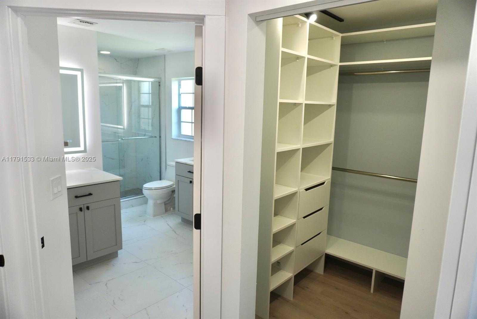 Small Image of 17262 BOCA CLUB BLVD #2402, Boca Raton Number 18
