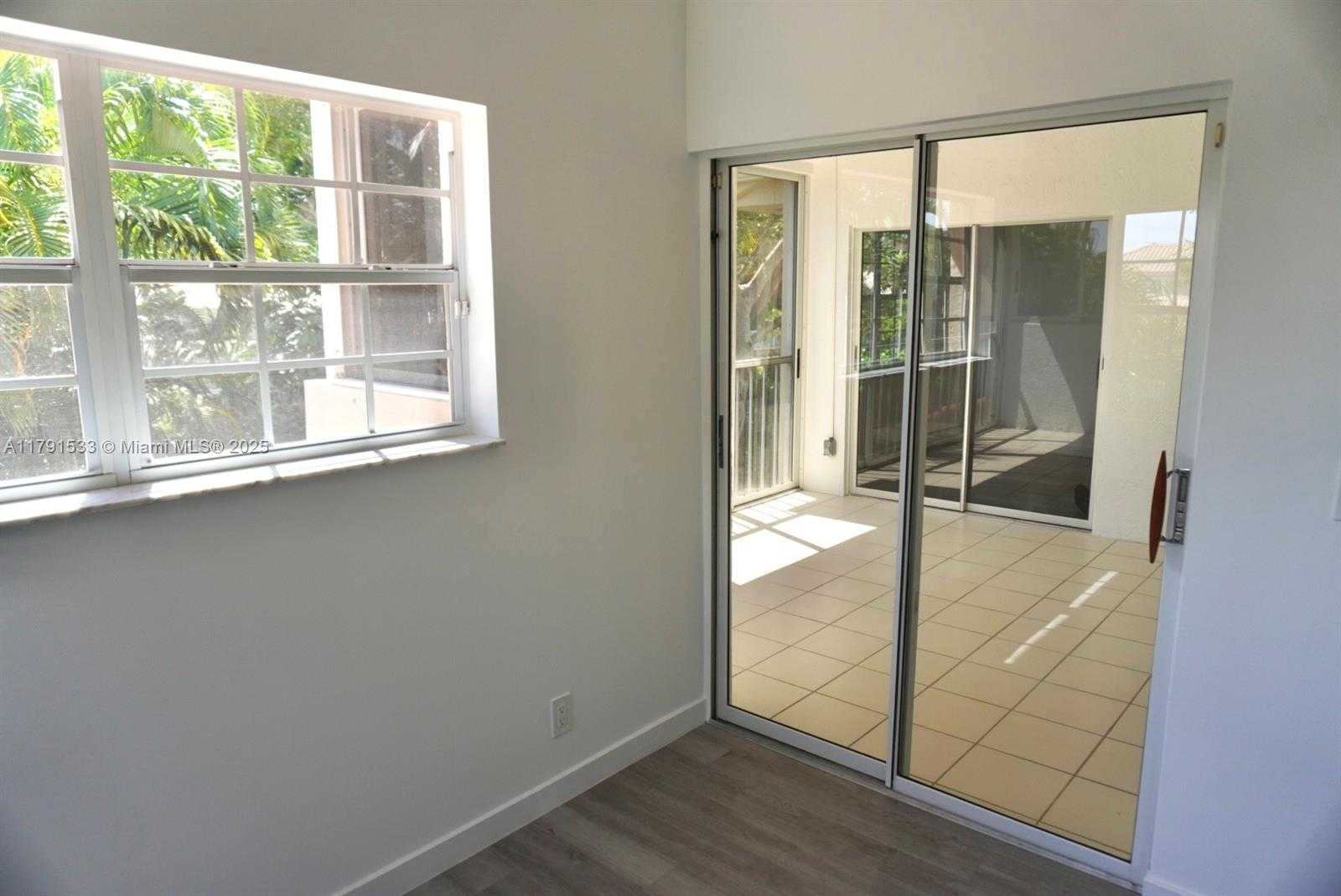 Small Image of 17262 BOCA CLUB BLVD #2402, Boca Raton Number 30