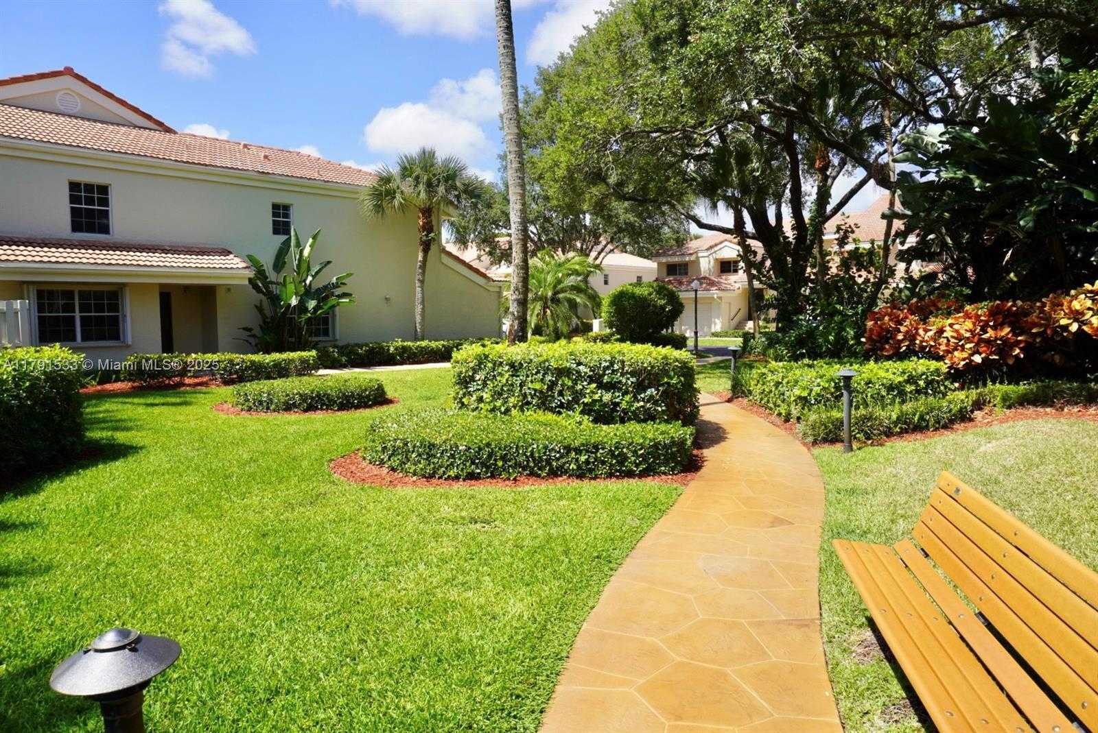 Small Image of 17262 BOCA CLUB BLVD #2402, Boca Raton Number 38