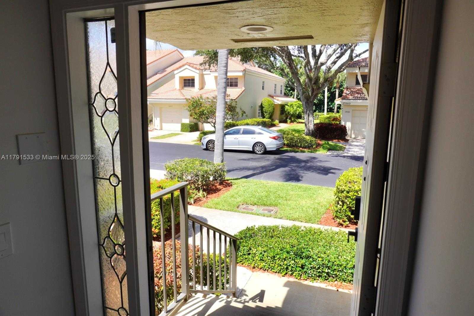 Small Image of 17262 BOCA CLUB BLVD #2402, Boca Raton Number 4
