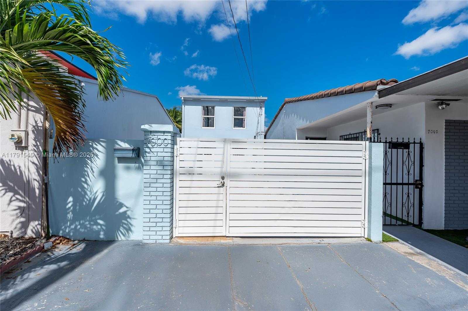 Small Image of 7000 WEST 15TH CT, Hialeah Number 2
