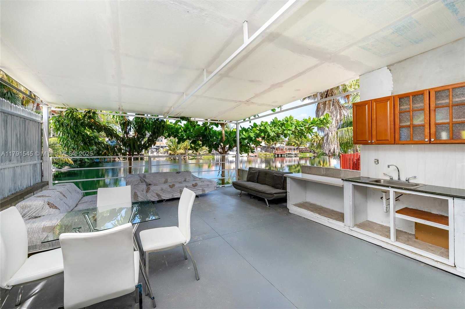 Small Image of 7000 WEST 15TH CT, Hialeah Number 23