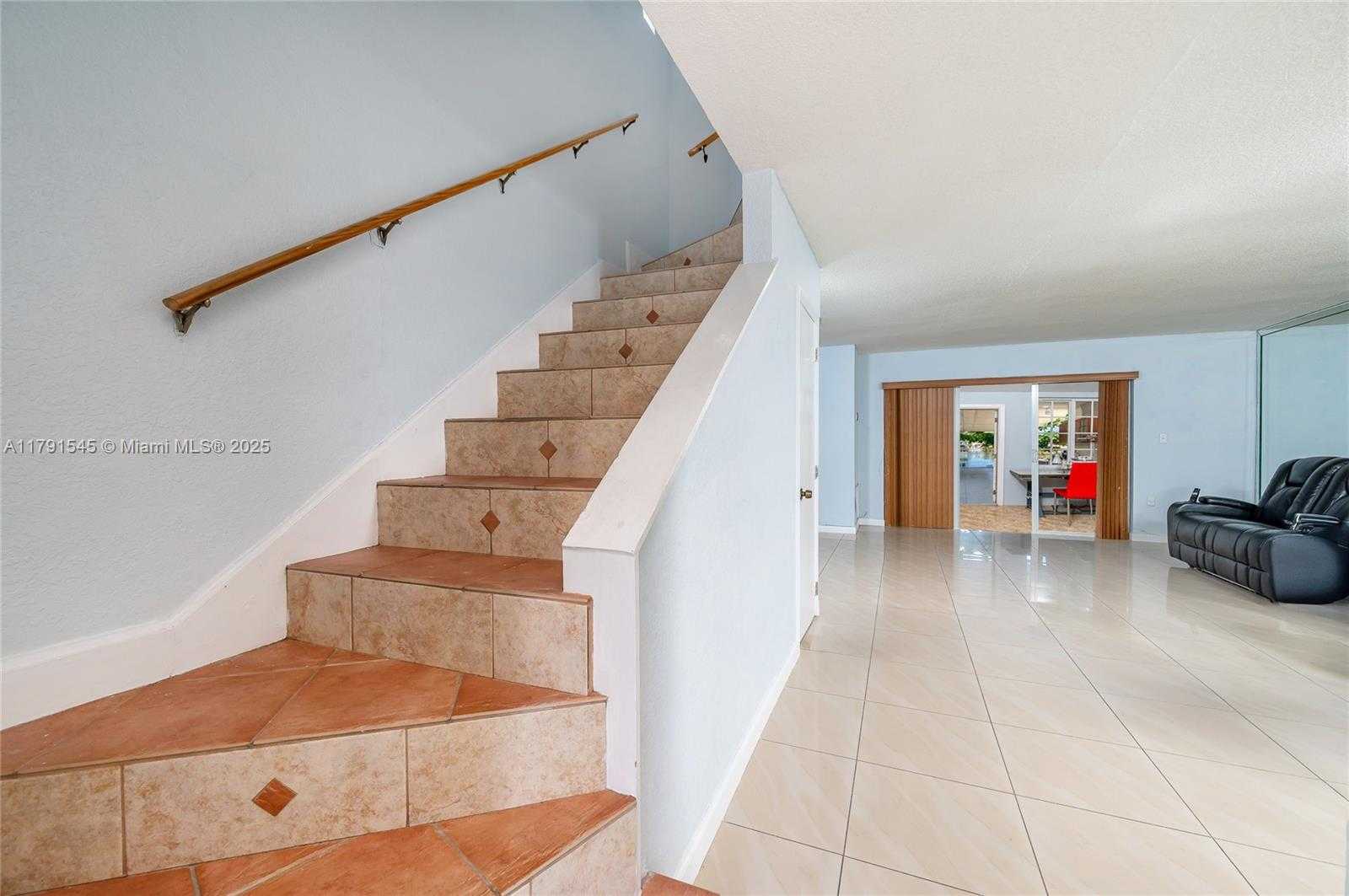 Small Image of 7000 WEST 15TH CT, Hialeah Number 7