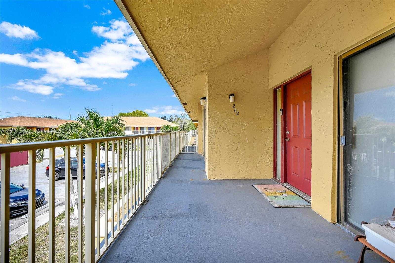 Small Image of 530 NORTH WEST 214TH ST #202-9, Miami Gardens Number 16
