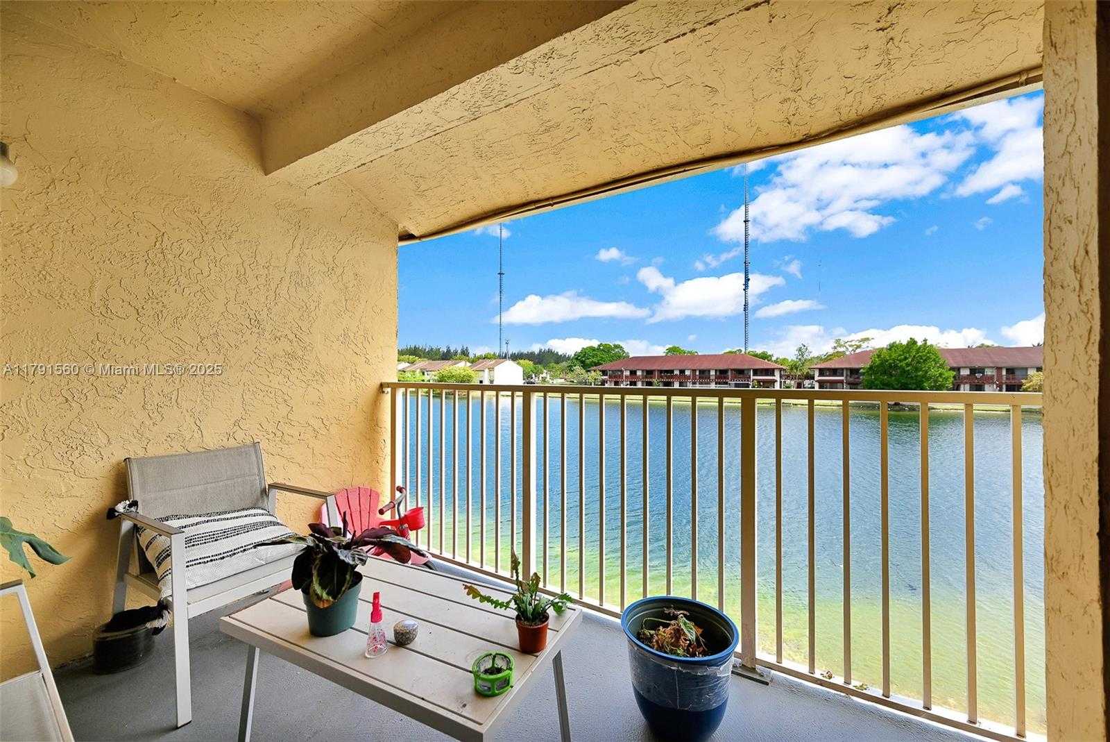 Small Image of 530 NORTH WEST 214TH ST #202-9, Miami Gardens Number 17