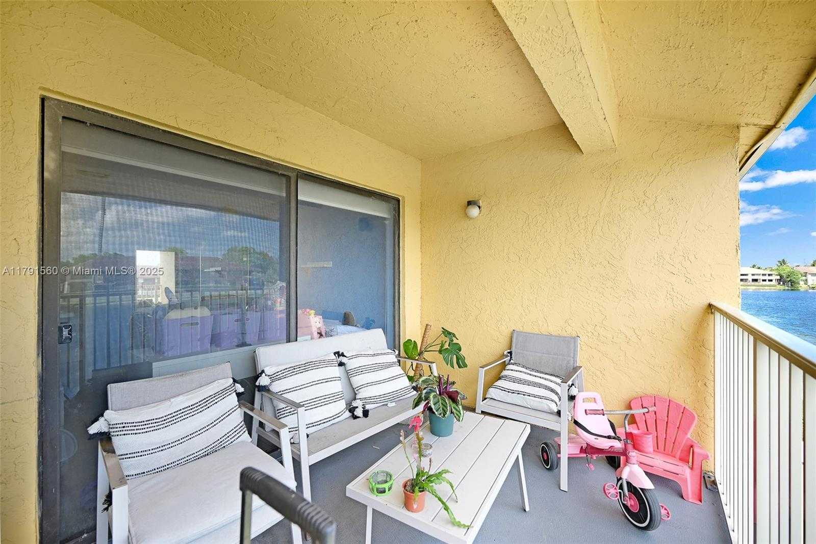 Small Image of 530 NORTH WEST 214TH ST #202-9, Miami Gardens Number 26