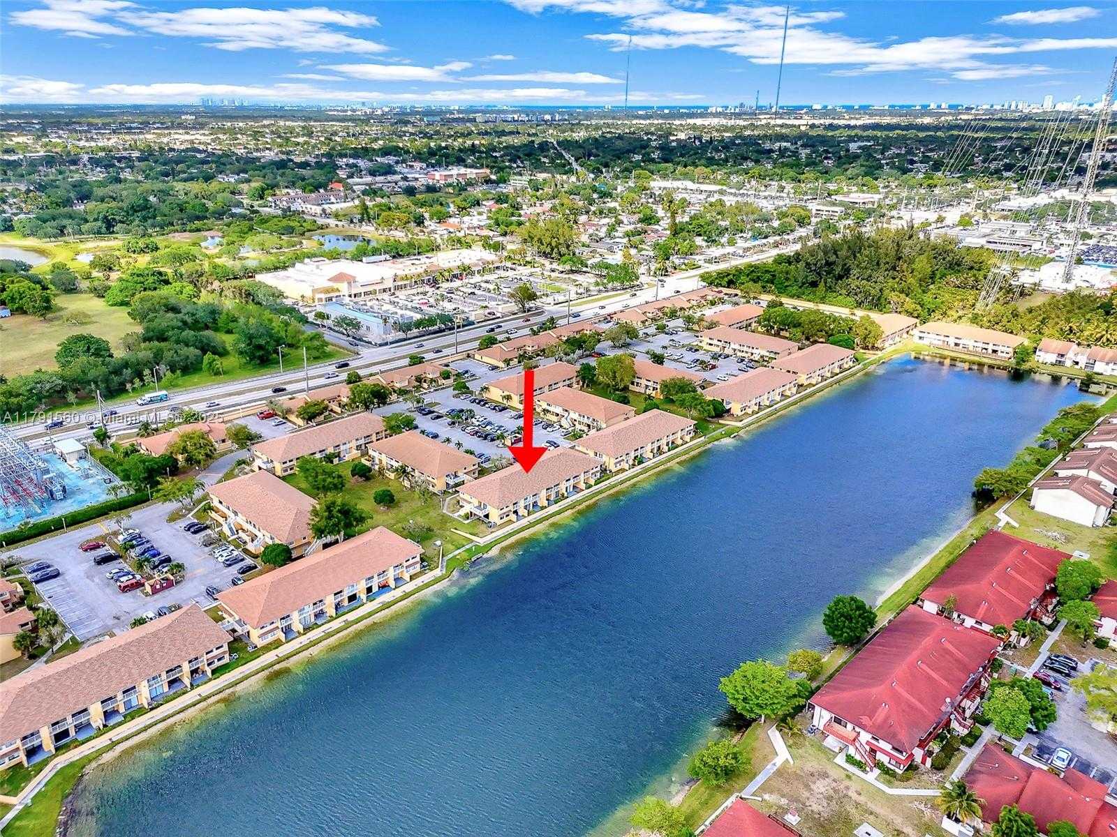 Small Image of 530 NORTH WEST 214TH ST #202-9, Miami Gardens Number 7