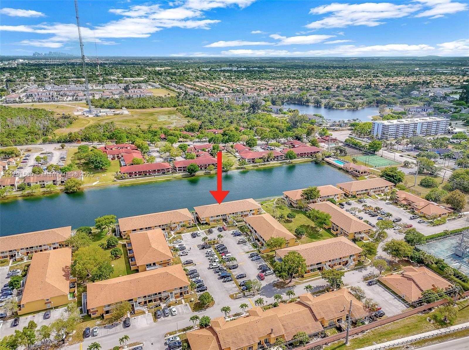 Small Image of 530 NORTH WEST 214TH ST #202-9, Miami Gardens Number 8