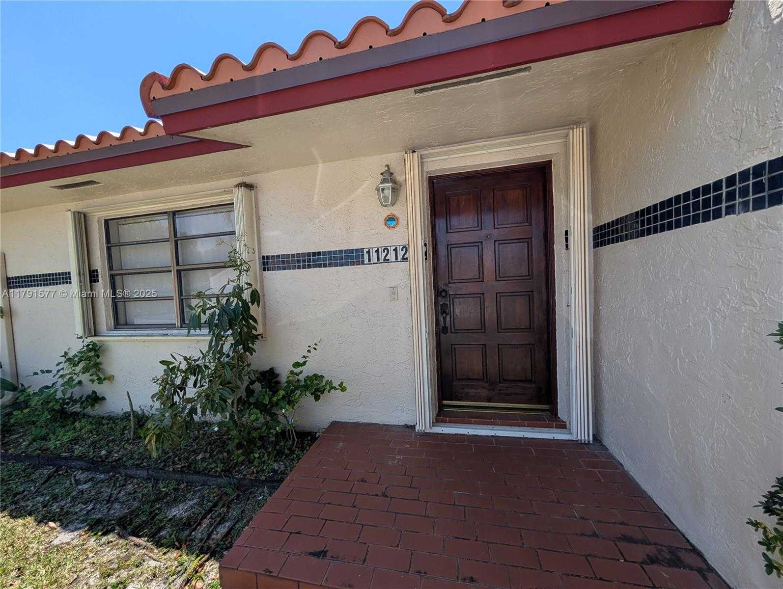 Small Image of 11212 SOUTH WEST 58TH CIR, Cooper City Number 2