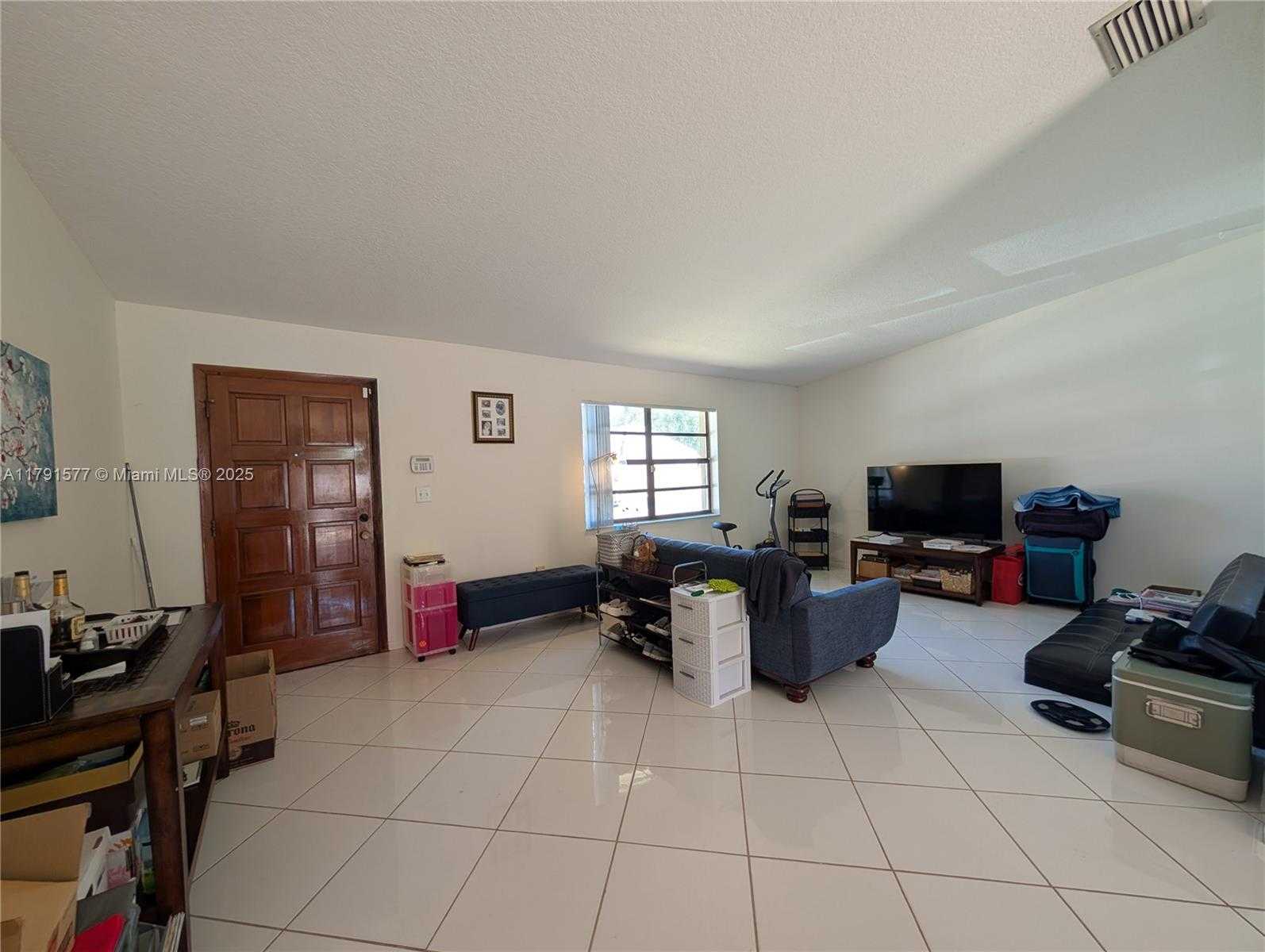 Small Image of 11212 SOUTH WEST 58TH CIR, Cooper City Number 5