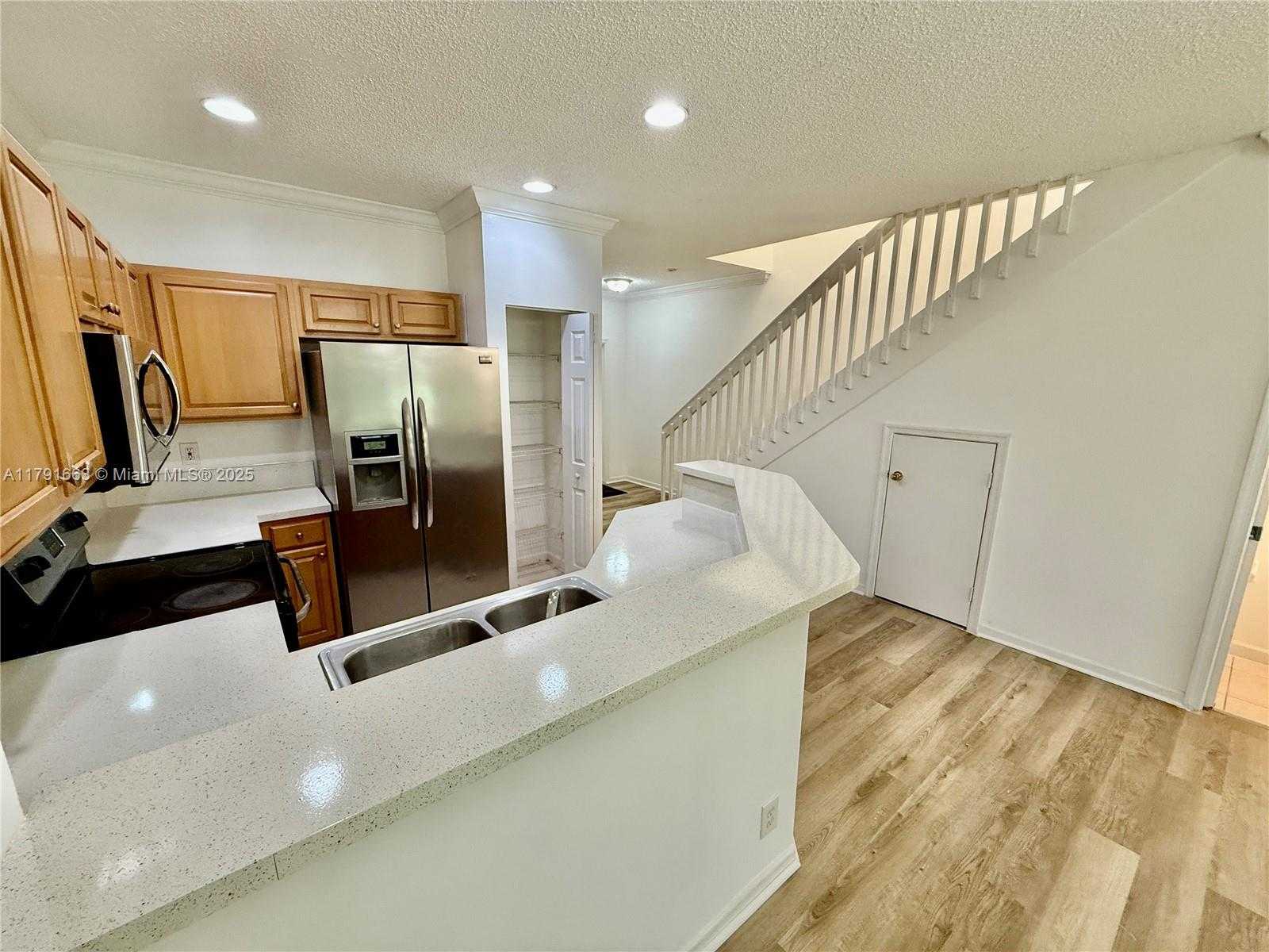 Small Image of 4855 PALMBROOKE CIR, West Palm Beach Number 17