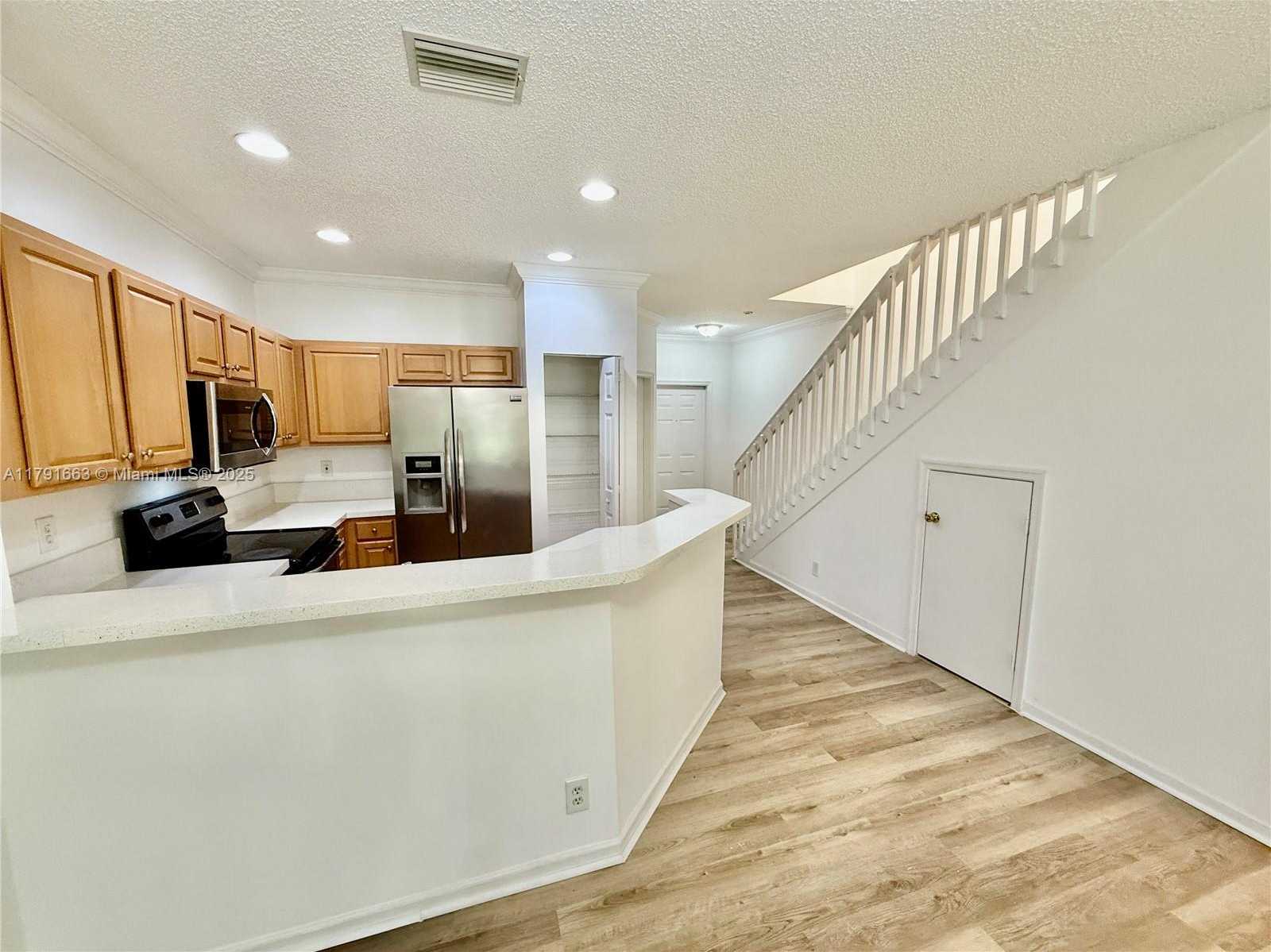 Small Image of 4855 PALMBROOKE CIR, West Palm Beach Number 18