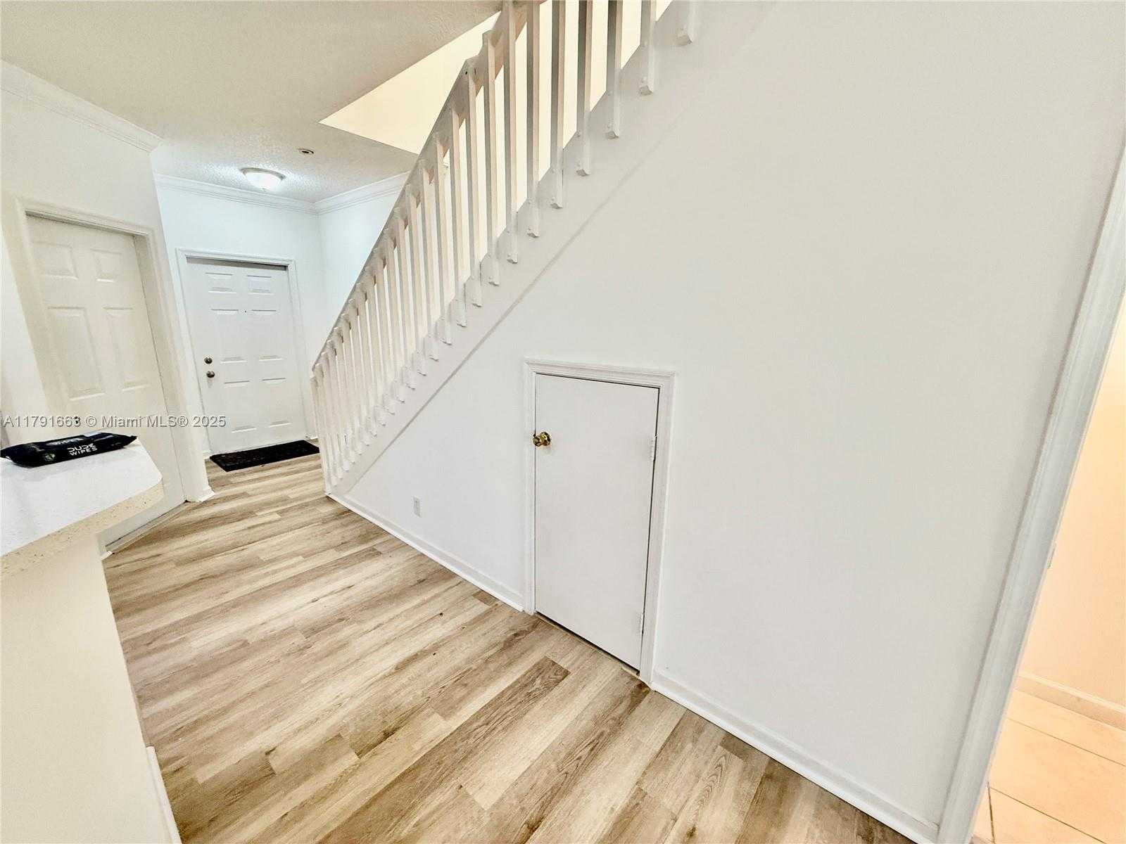 Small Image of 4855 PALMBROOKE CIR, West Palm Beach Number 22