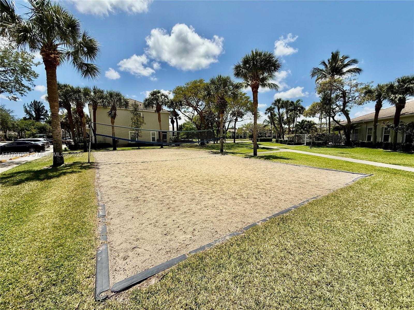 Small Image of 4855 PALMBROOKE CIR, West Palm Beach Number 53