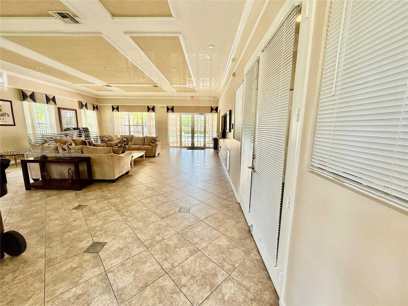 Small Image of 4855 PALMBROOKE CIR, West Palm Beach Number 55