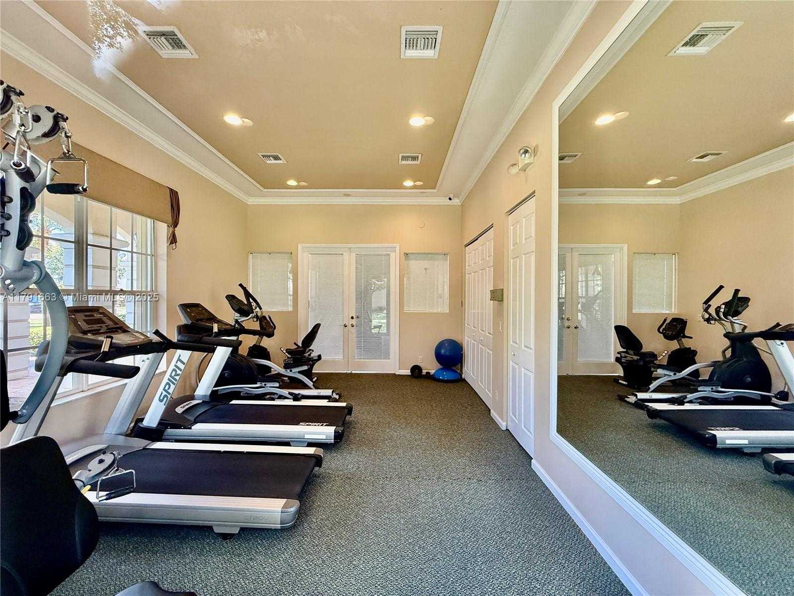 Small Image of 4855 PALMBROOKE CIR, West Palm Beach Number 56